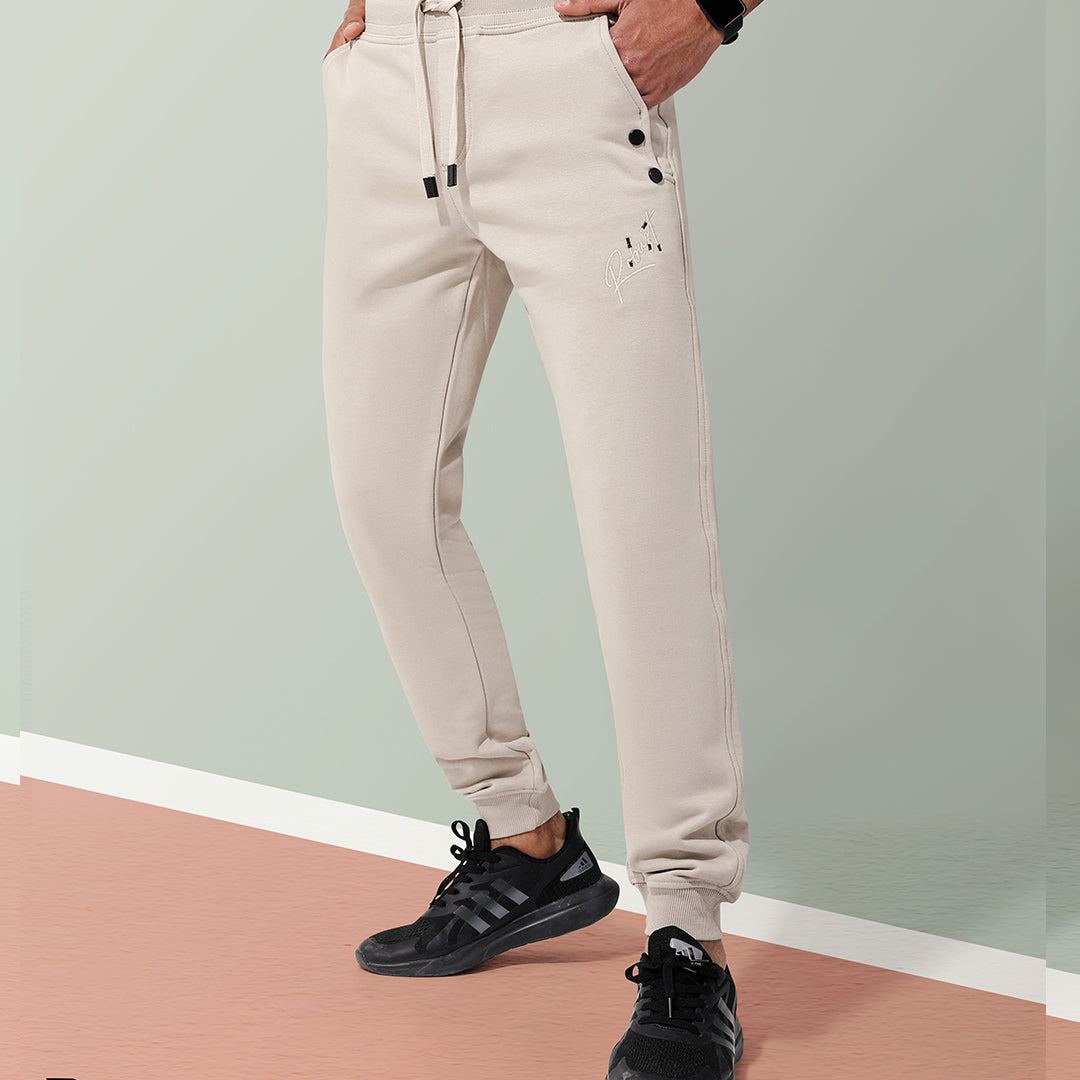 ROBUST Fit Sweatpants capsule بيج