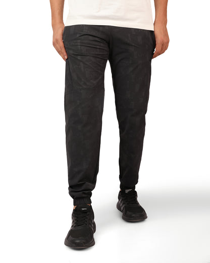 ROBUST Fit Sweatpants soft اسود