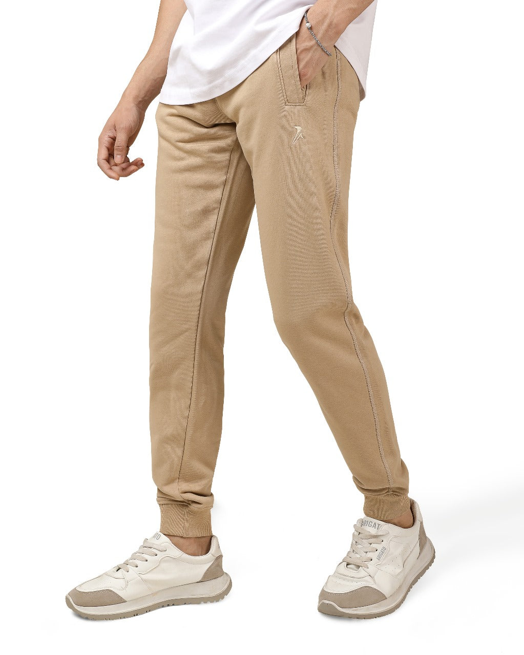 ROBUST Fit Sweatpants كافية