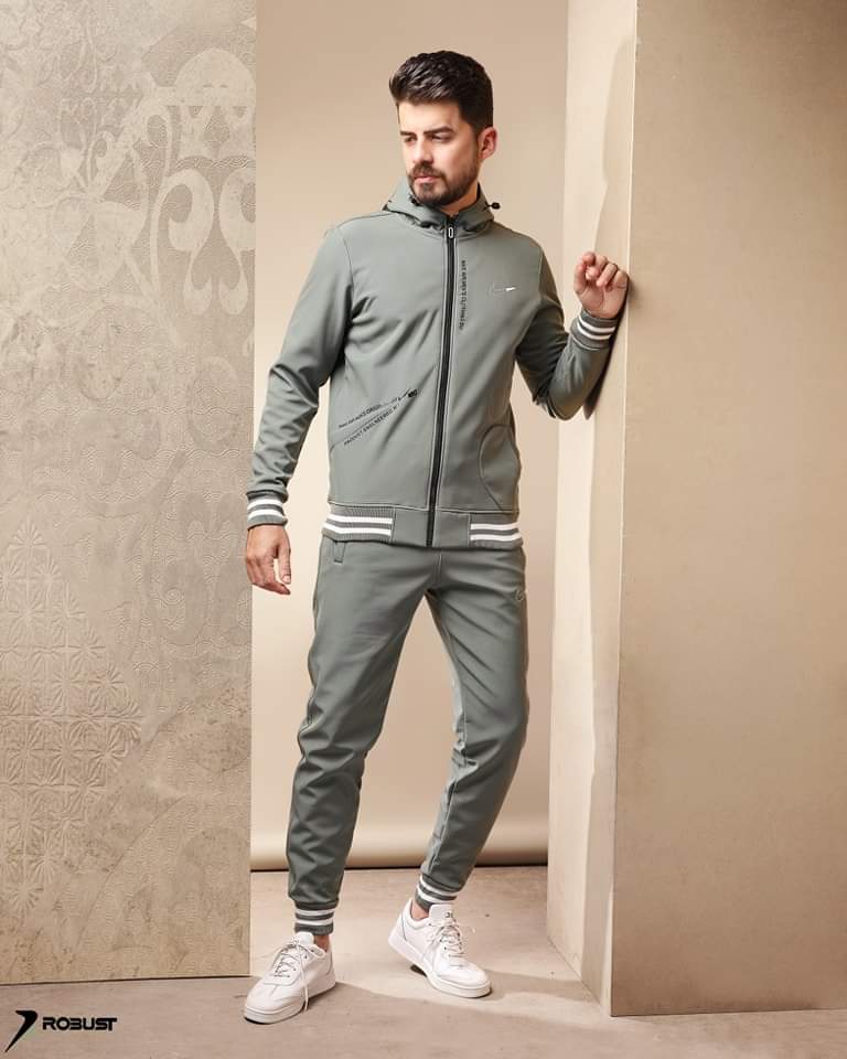 NIKE Waterproof TRACKSUIT ROBUST