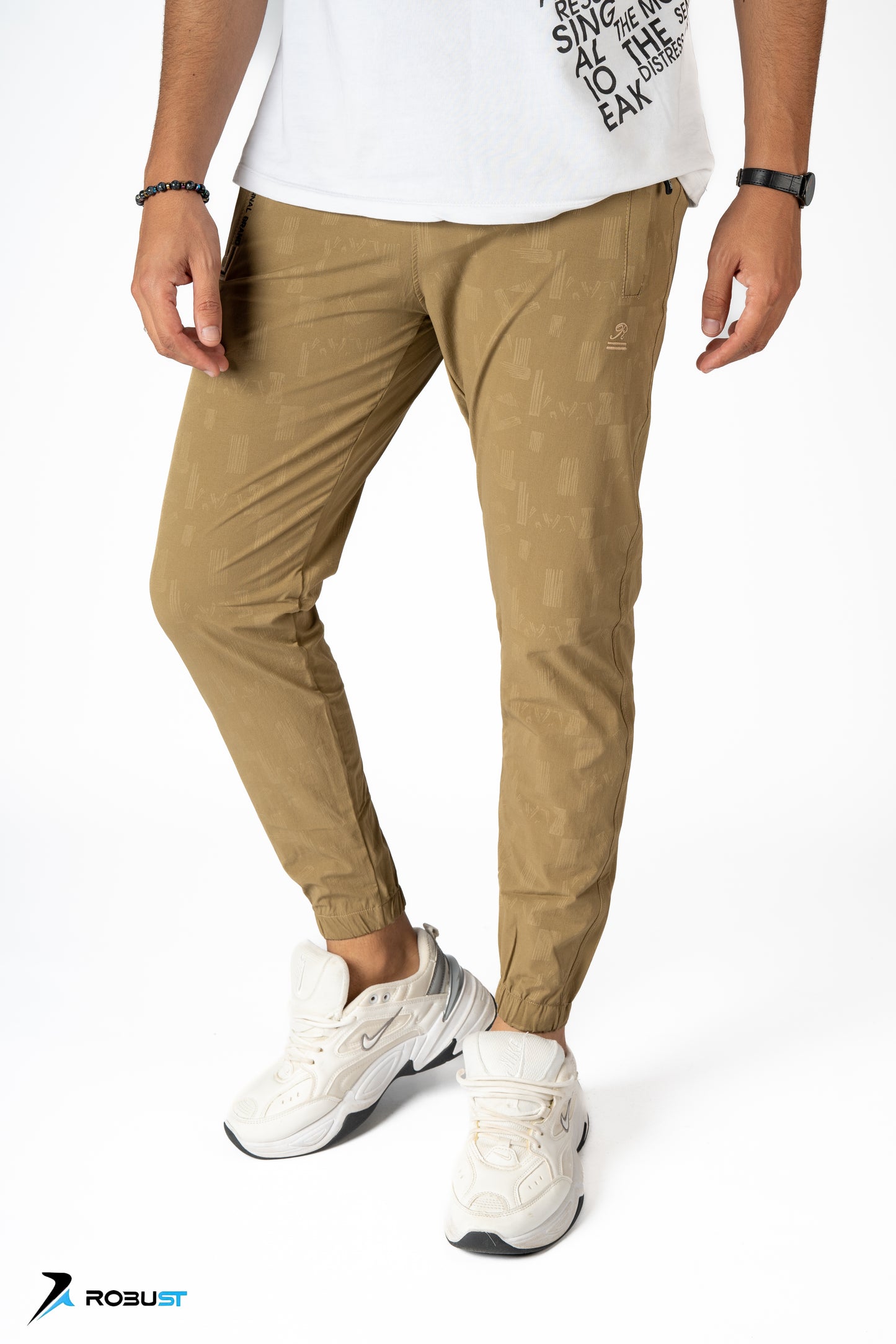 بني ROBUST Fit Sweatpants soft