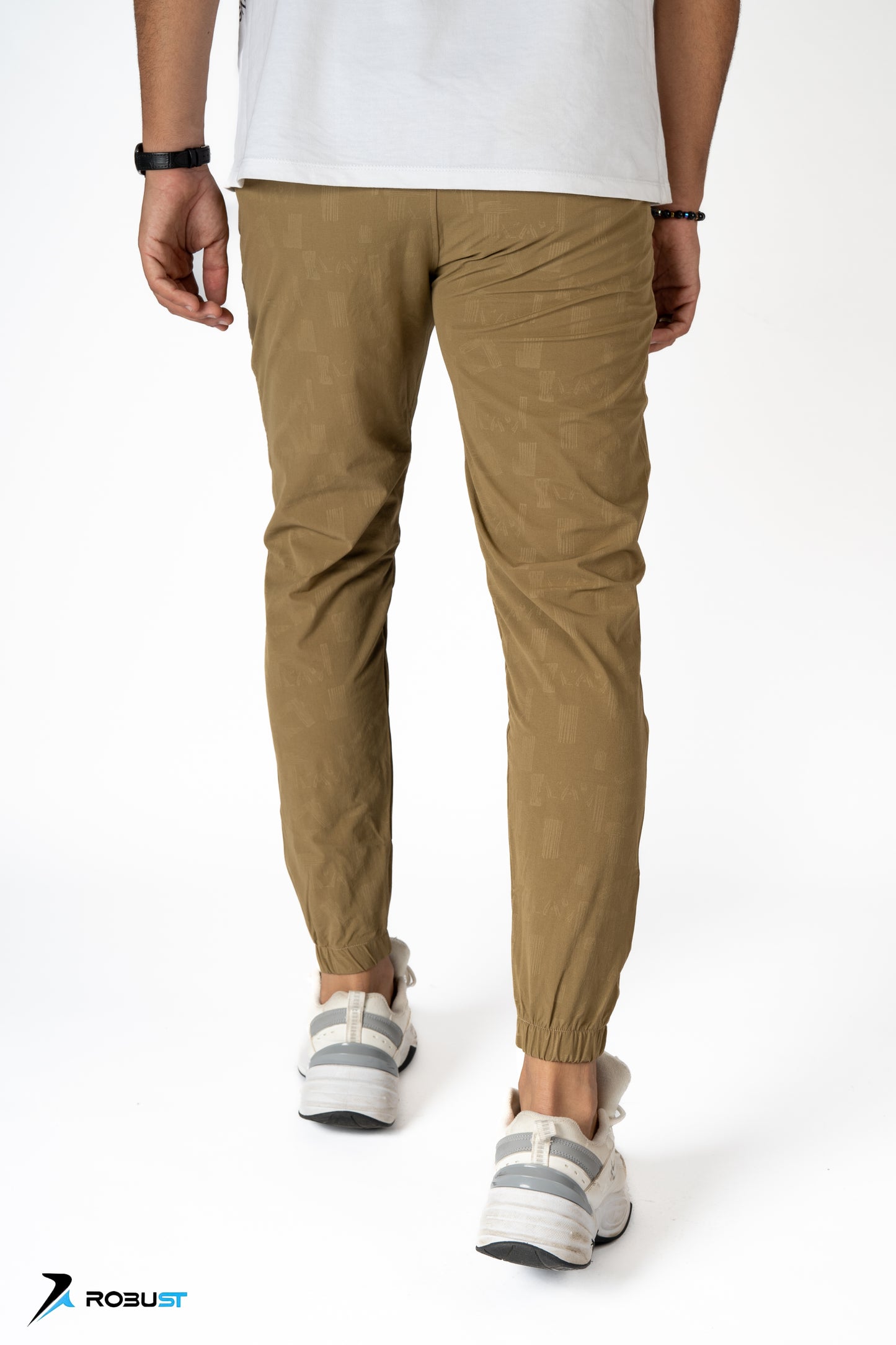 بني ROBUST Fit Sweatpants soft