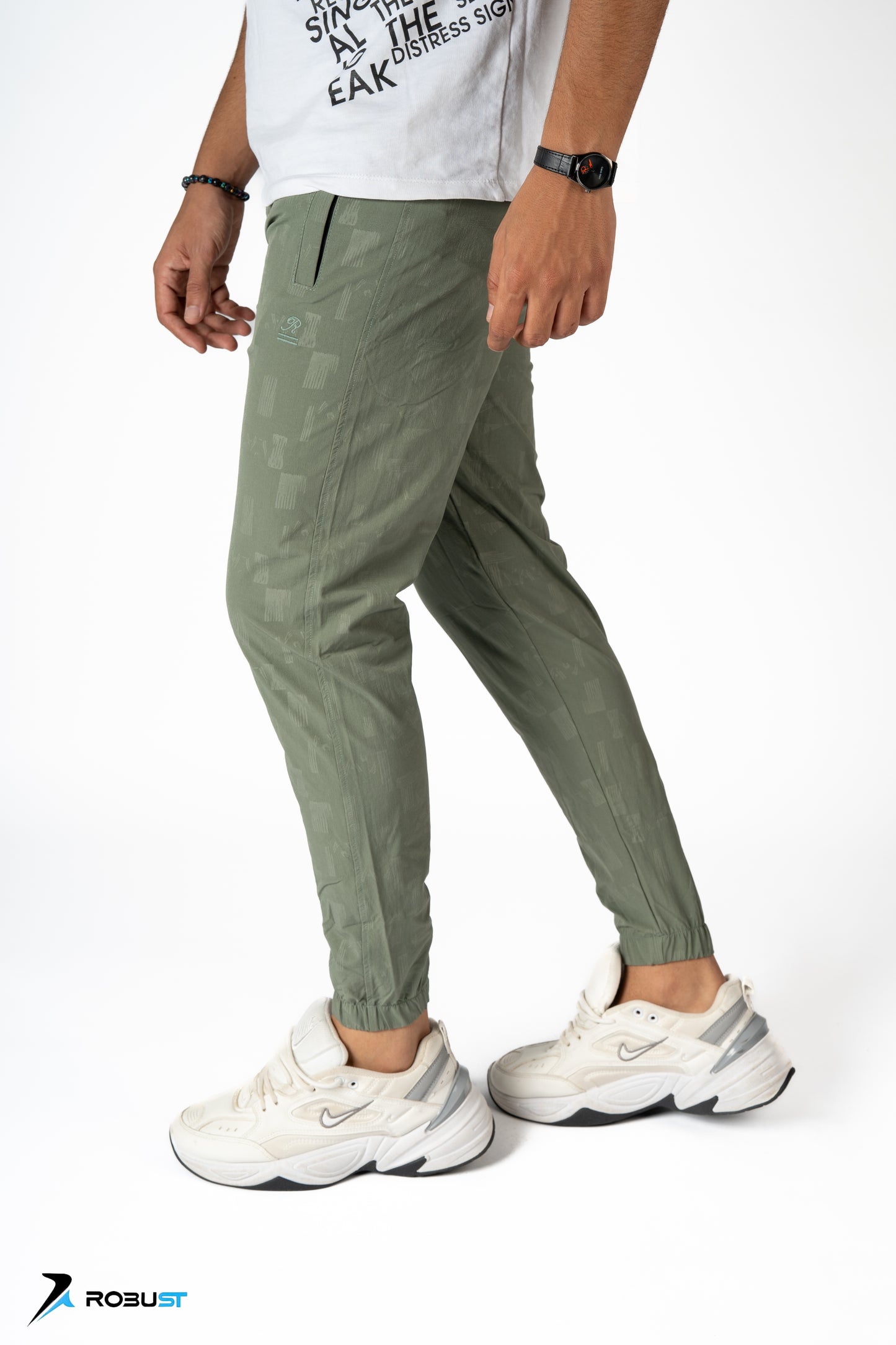 زيتي فاتح ROBUST Fit Sweatpants soft