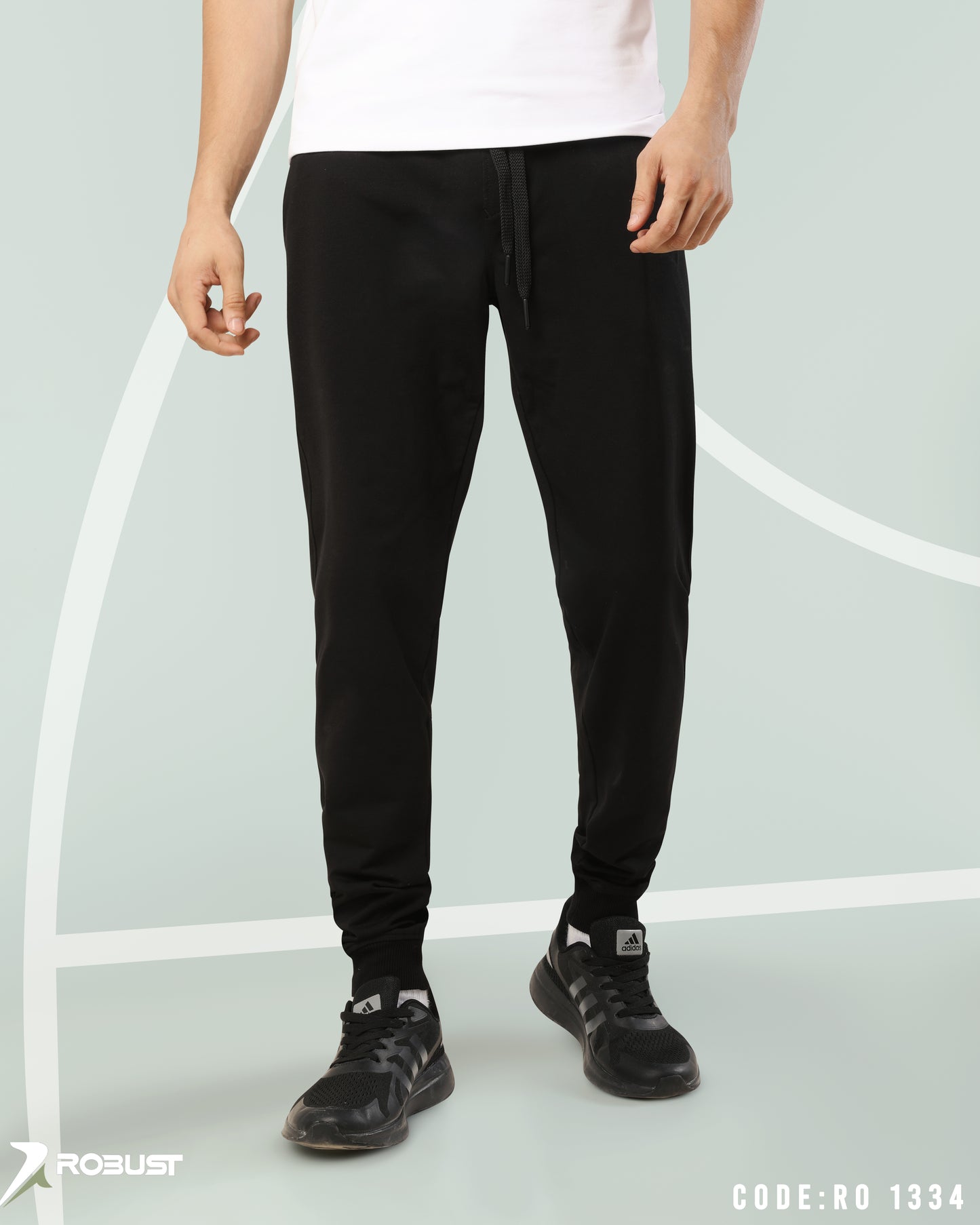 ROBUST Fit Sweatpants Summer اسود