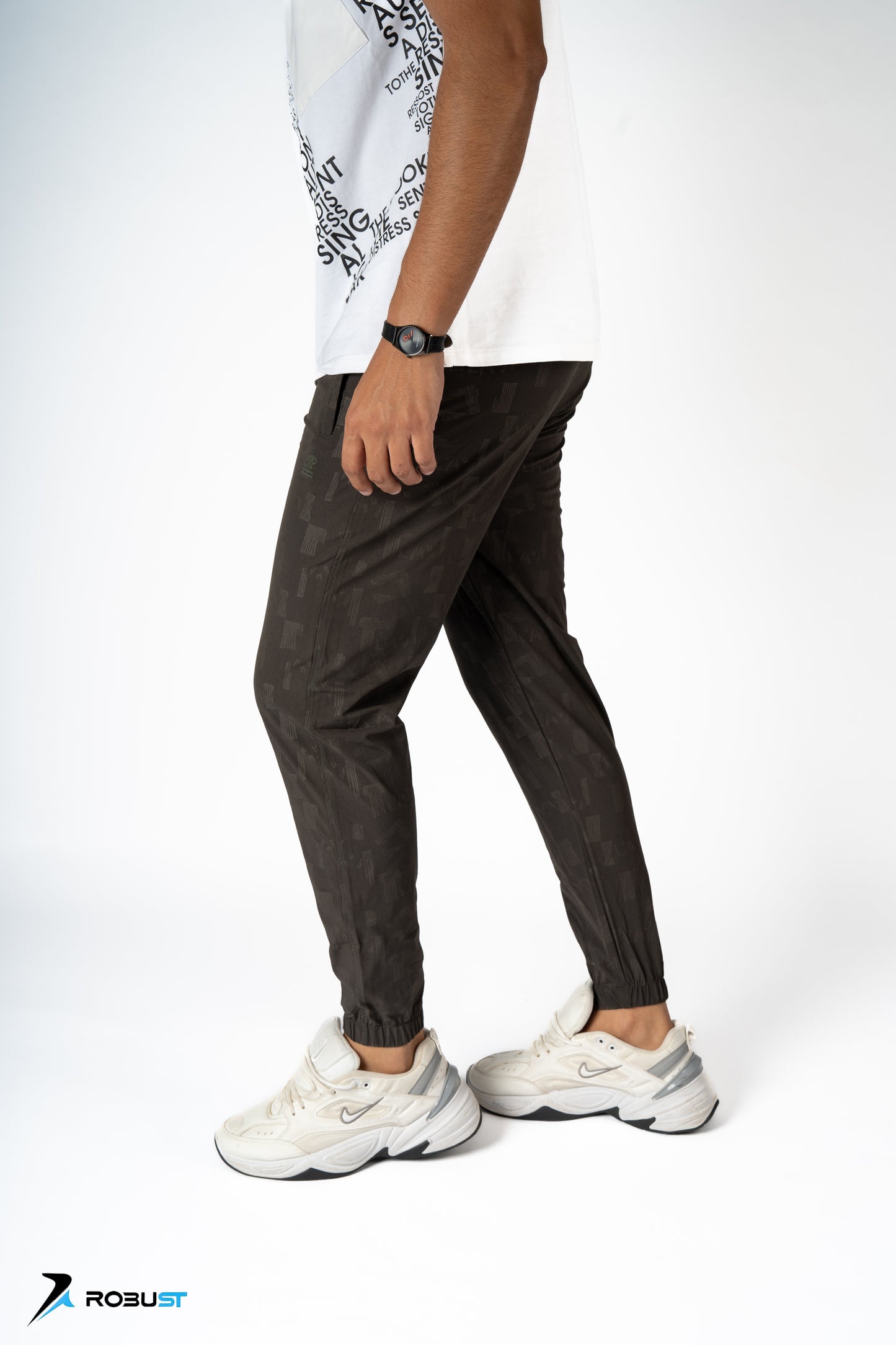 زيتي ROBUST Fit Sweatpants soft